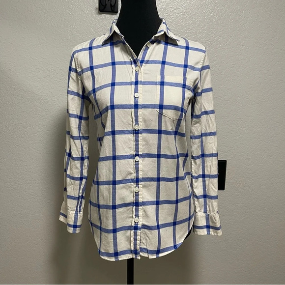J.Crew Women’s Boy Fit Collared Long Sleeve Button Down Top Size Small Petite - Picture 1 of 5